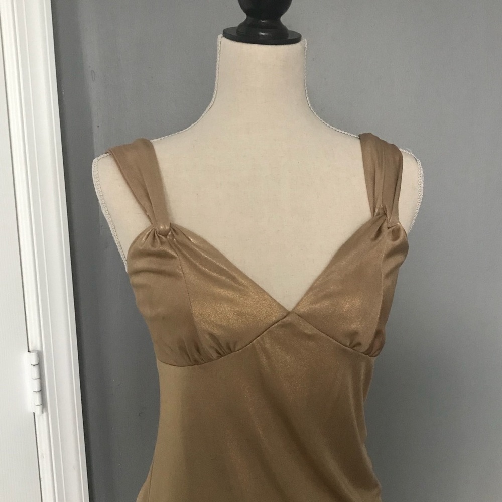NEW - Dressy Gold V-Neck Sleeveless Top